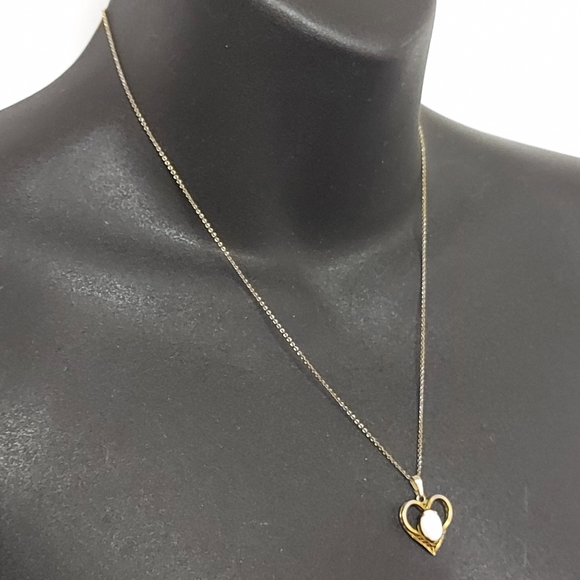 Vintage Glittering White Opal & Gold Filled Pendant & Chain (Libra Gemstone) - Picture 4 of 15